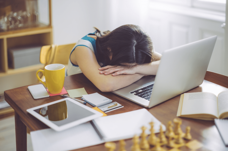 Quels sont les signes du burn out, comment les prévenir et les traiter ?