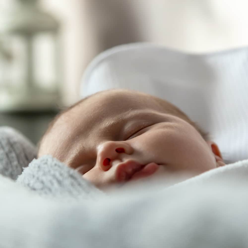 bébé qui dort _ bertrel marianne