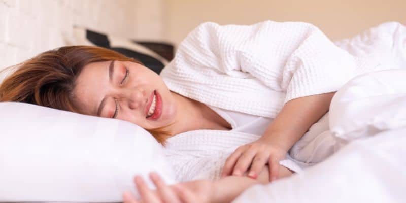 Bruxisme : Comment ne plus grincer des dents la nuit ?