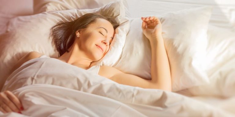 Le Shuffle Cognitif : Une Technique Révolutionnaire pour s’Endormir Rapidement