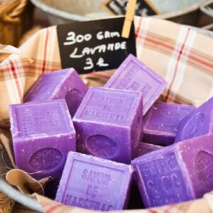 savon marseille violet