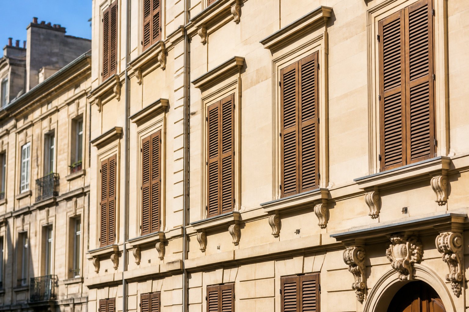 5 astuces immédiates pour bloquer la chaleur sans dépenser un euro